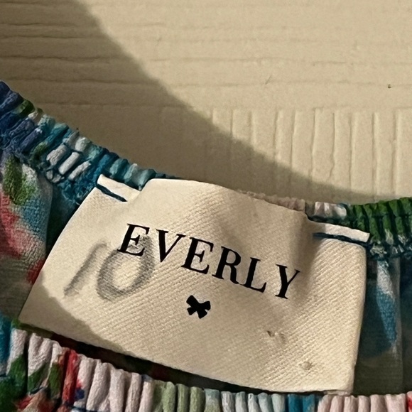 Everly Multicolor Floral Ruffle Dress - Picture 5 of 9